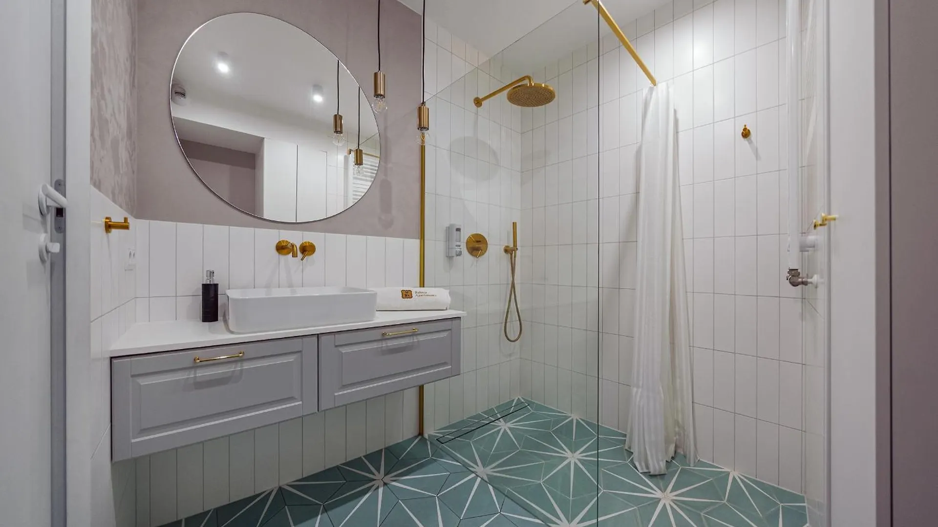 Tsuru Apartment Gdańsk
