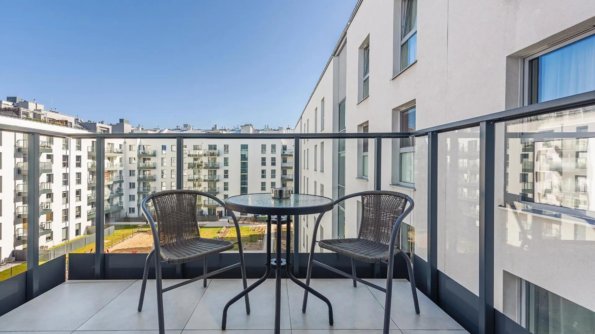 Tsuru Apartment Gdańsk
